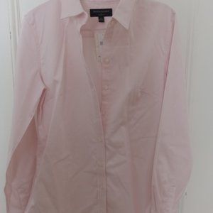 Banana Republic pink blouse size 6 NWT